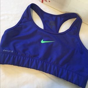 Nike Dry fit Sports Bra